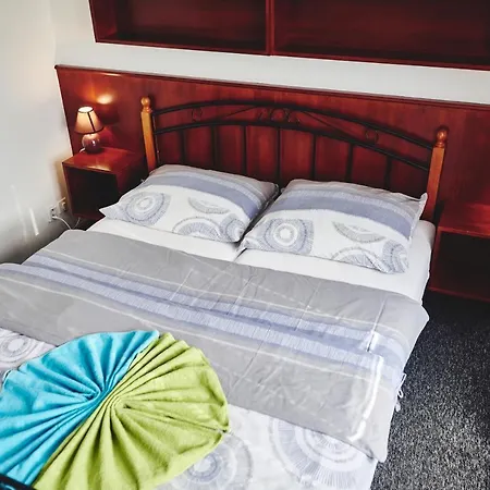 Hotel Tosanovice 2*